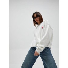 You Like Butik Kalp Nakışlı Oversize Sweatshirt