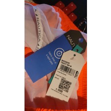 Akshaya Tritiyas Deniz Şortu