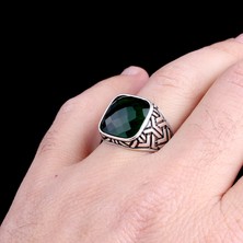 Takı925 Yeşil Renk Zirkon Taşlı 925 Ayar Gümüş Erkek Yüzük