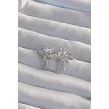 Callerrons Accessories  Pirinç Gümüş Renk Kare Zirkon Taşlı Fiyonk Küpe - EBJ240820W26706