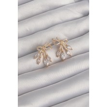 Callerrons Accessories  Pirinç Gold Renk Zirkon Taşlı Fiyonk Küpe - EBJ240820W26693