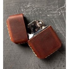 Nikura Craft Nikuracraft El Yapımı Hakiki Deri Kılıflı Zippo Tarzı Benzinli Çakmak Kişiye Özel Deri Kılıflı Çakmak