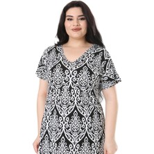 Melsay Butik Göğüsten Robalı V Yaka Kısa Kollu Beyaz Dantel Desenli Cepli Elbise