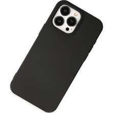 Denza Case Apple iPhone 15 Pro Kılıf Soft Pürüzsüz Silikon Kılıf - Siyah