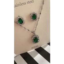 Liva Accessories Zümrüt Rengi Taşlı Zirkon Kolye ve Küpe