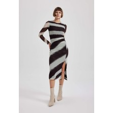 DeFacto Bodycon Yuvarlak Yaka Mesh Midi Uzun Kollu Elbise B4168AX23AU