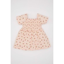 DeFacto Kız Bebek Çiçekli Kısa Kollu Elbise Şık ve Zarif Tasarım ile Özel Günler İçin