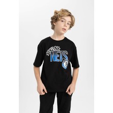 DeFacto Erkek Çocuk NBA Brooklyn Nets Oversize Geniş Kalıp Bisiklet Yaka Kısa Kollu Tişört B6816A824SM