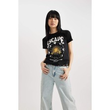 DeFacto Coool Regular Fit Bisiklet Yaka Baskılı Kısa Kollu Tişört B7054AX24SM