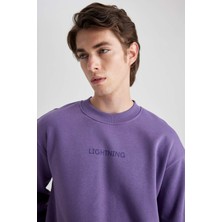 DeFacto Boxy Fit Bisiklet Yaka Baskılı Sweatshirt V5306AZ23AU
