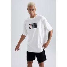 DeFacto DeFactoFit NBA Wordmark Oversize Fit Bisiklet Yaka Tişört W6365AZ23AU