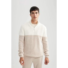 DeFacto Standart Fit Fermuarlı Yaka Selanik Kumaş Kazak B2395AX23WN