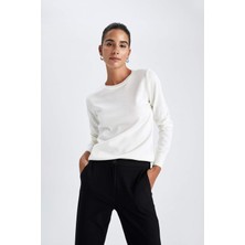 DeFacto Regular Fit Bisiklet Yaka Ekstra Yumuşak Kaşmir Dokulu Basic Kazak F7091AZ22WN