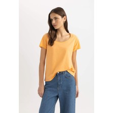 DeFacto Regular Fit Yuvarlak Yaka Basic Düz Kısa Kollu Tişört K1508AZ24SM