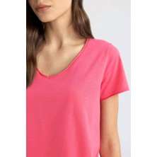 DeFacto Regular Fit V Yaka Basic Düz Kısa Kollu Tişört K1507AZ24SM