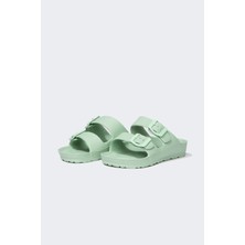 DeFacto Kız Çocuk Eva Çift Bantlı Tokalı Terlik T4067A624SM