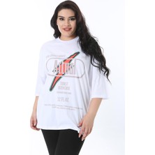 Şans Kadın Büyük Beden Beyaz Pamuklu Kumaş Rahat Kesim Bluz 65N38244