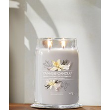 Yankee Candle Smoked Vanilla & Cashmere Signature Büyük Mum