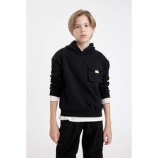 DeFacto Erkek Çocuk Siyah Oversize Geniş Kalıp Kapüşonlu Cepli Okul Sweatshirt D0982A824AU