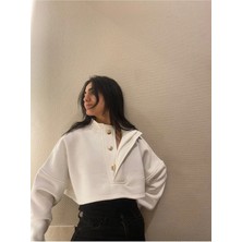 Feville Düğme Detaylı Crop Sweatshirt