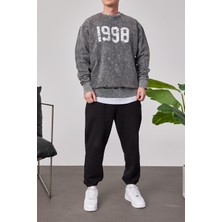 Nomarc 1998 Baskılı Füme Yıkamalı Sweatshirt