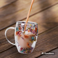 Kardeşler Arasında Kurutulmuş Çiçekli Kupa Cift Taraflı Bardak