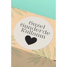 Xox Shops Sticker Güzel Günlerde Kullanın Yazılı Kalpli Kargo Paketleme Etiketi - 90 Adet - ST2307