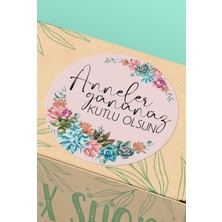 Xox Shops Anneler Gününüz Kutlu Olsun Yazılı Çiçekli Kargo Paketleme Sticker Etiket - 90 Adet - ST2388