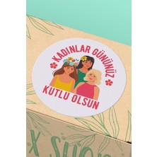 Xox Shops Kadınlar Gününüz Kutlu Olsun  Ürün  Etiketi Sticker - 90 Adet - ST2417