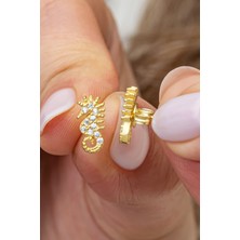 Nereze 925 Ayar Gümüş Gold Kaplama Minimal Deniz Atı Küpe