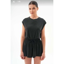 Qombin Modal Beli Lastikli Sırt Dekolteli Tulum Şort