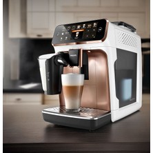 Philips 5400 Seri 12 Farklı Içecek Premium Tam Otomatik Espresso Makinesi Krom, Şık Tasarım, Luciole Lambader Hediye