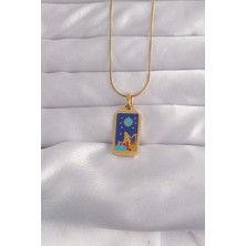 Clariss 316L Çelik Gold Renk Mavi Mineli Kız Figür Tarot Kolye