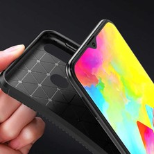 FUJİMAX Samsung Galaxy M20 Kılıf Darbe Emici Uzun Ömürlü Dayanıklı Parmak Izi Yapmaz Karbon Tasarım Negro Silikon Kılıf