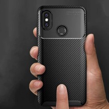 FUJİMAX Xiaomi Redmi Note 6 Pro Kılıf Darbe Emici Uzun Ömürlü Dayanıklı Parmak Izi Yapmaz Karbon Tasarım Negro Silikon Kılıf