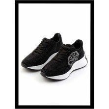 Bambi Siyah Taşlı   Kadın Sneaker K01234073587