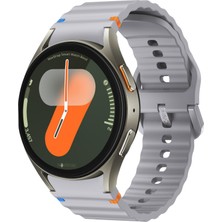 Novstrap Samsung Galaxy Watch 7 Fe 6 5 4 40 44 Classic 42 43 45 46 mm ile Uyumlu Kordon Wavy Silikon