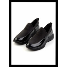 Bambi Siyah Kırışık Rugan   Kadın Casual Ayakkabı K01724105008