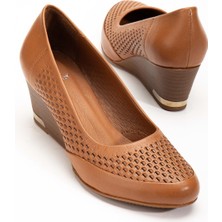 Analin Shoes Kadın  Petek Baskılı Dolgu Topuklu Ayakkabı Taba