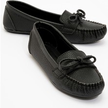 Ccway Kadın Fiyonklu Babet Siyah Noktalı