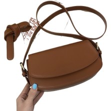 Xixili Özenle Seçilmiş Retro Küçük Çantalar 2024 Ilkbahar ve Yaz Yeni Kore Tarzı Moda Basit Tek Omuz Koltuk Altı Çantası Üst Düzey Crossbody Çanta (Yurt Dışından)