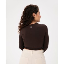 Ayma Active Kahverengi Anvelop Belden Bağlamalı Crop Bluz