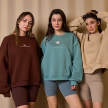 Moide Oversize Nakışlı Unisex Sweatshirt