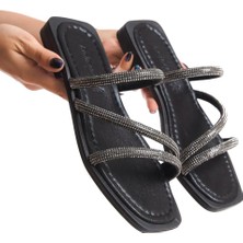 Artı Artı Ayakkabı MİA026-1602 Günlük Kadın Taşlı Siyah Tatil Terliği