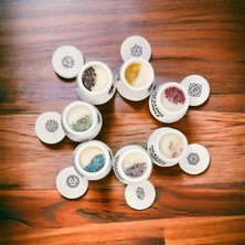 Lotus Çakra Mumu,  Vegan Soya El Yapımı Aromaterapi Esansiyel Yağlı Mum Taşlarlı 80gr