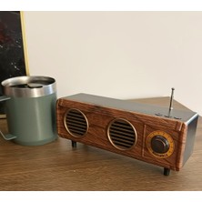 Coverzone Yeni Nesil Retro Radyo Görünümlü Speaker USB Tf Aux Bluetooth Müzik Kutusu Retro Teleskopik Anten Type-C Şarj Edilebilir Kahverengi B15