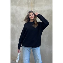 Siyah Bisiklet Yaka Basic Sweatshirt