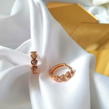 Kilig Jewelry Kadın Vip Çelik Gold Kalp Taş Detay Halka Küpe 18MM