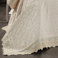 Nazik Home Tual Işlemeli Çift Kişilik 7 Parça Nevresim + Pike Set