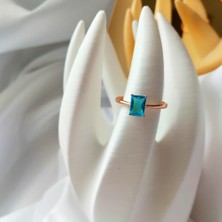 Kilig Jewelry Kadın Vip Çelik Gold Dikdörtgen Mavi Taş Detay Yüzük 7numara